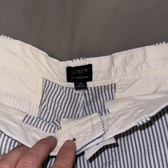 J crew seersucker shorts 36 waist - Picture 3 of 4